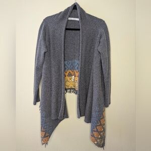 Gray Open Front Cardigan with Patterned Hem
